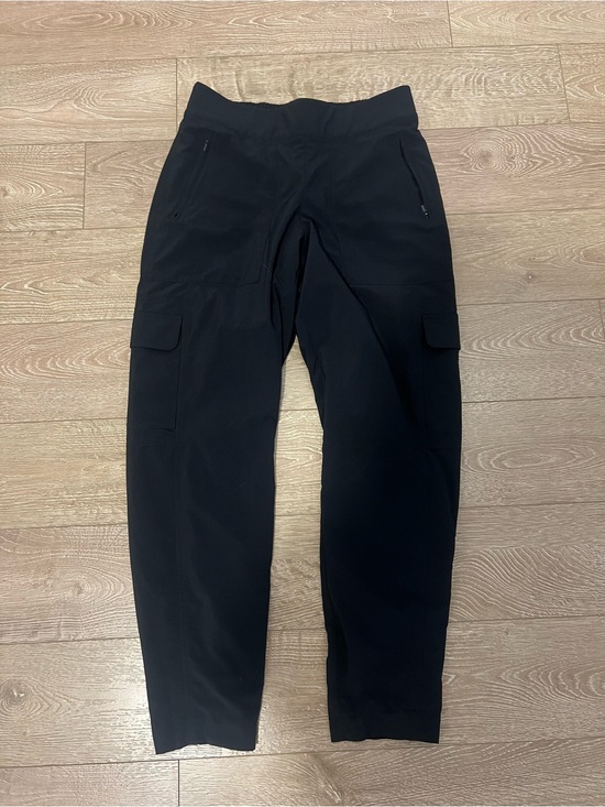 Athleta Pants - Athleta fleece lined cargo pant